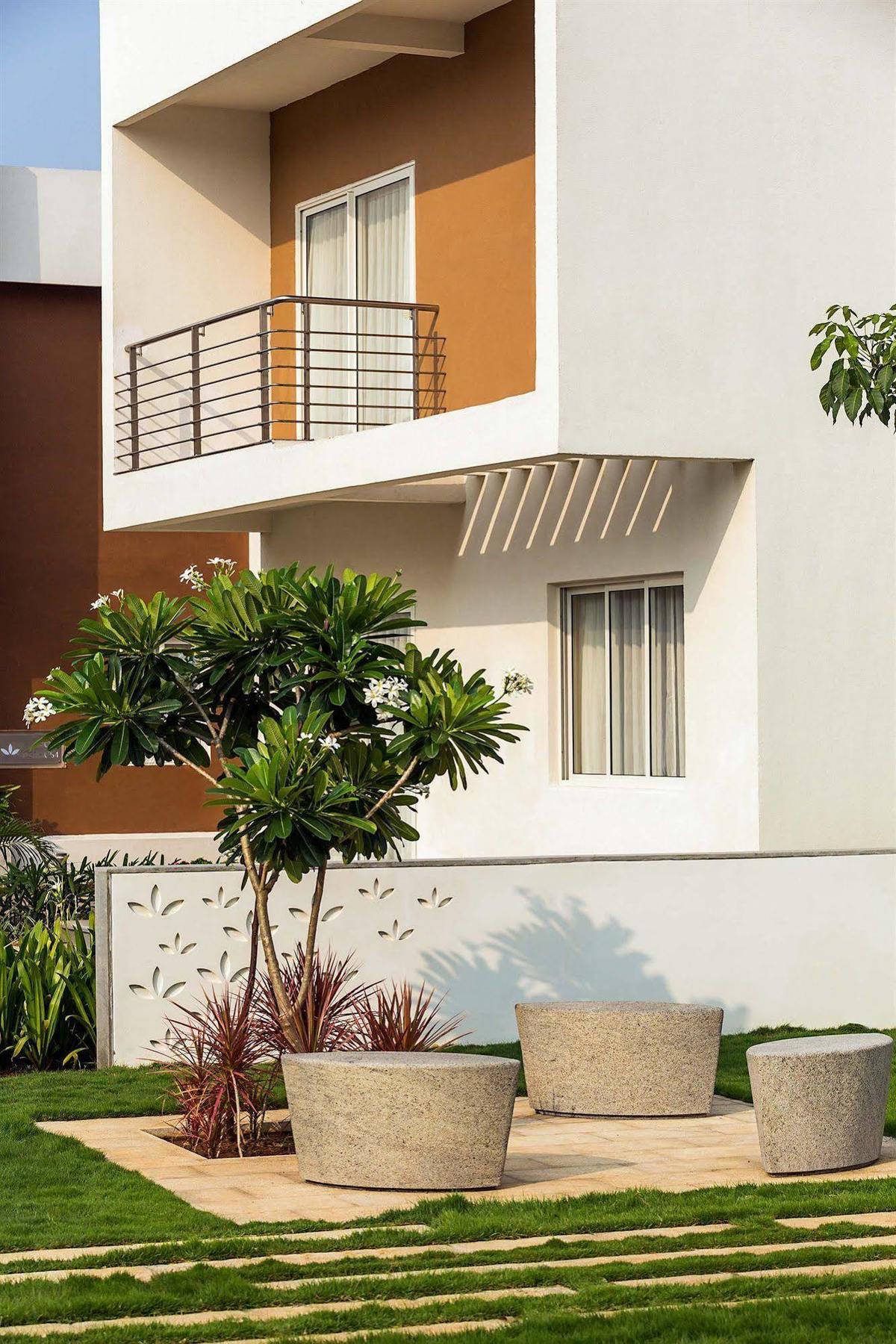 Confluence Banquets And Resort Mahabalipuram Εξωτερικό φωτογραφία