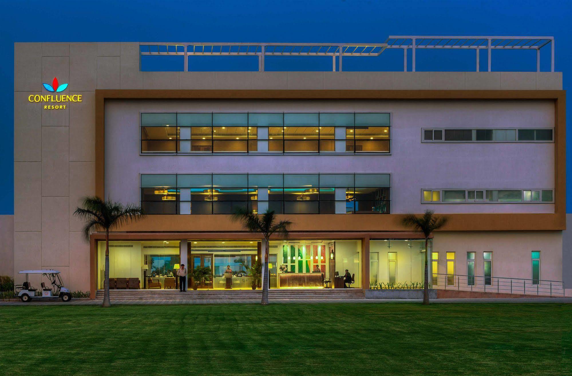 Confluence Banquets And Resort Mahabalipuram Εξωτερικό φωτογραφία