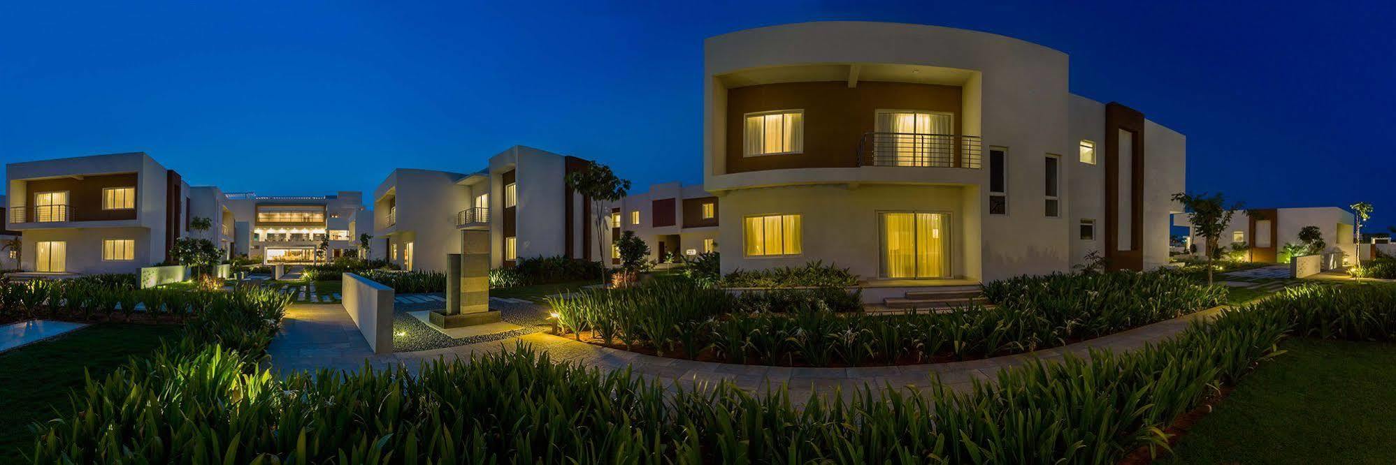 Confluence Banquets And Resort Mahabalipuram Εξωτερικό φωτογραφία