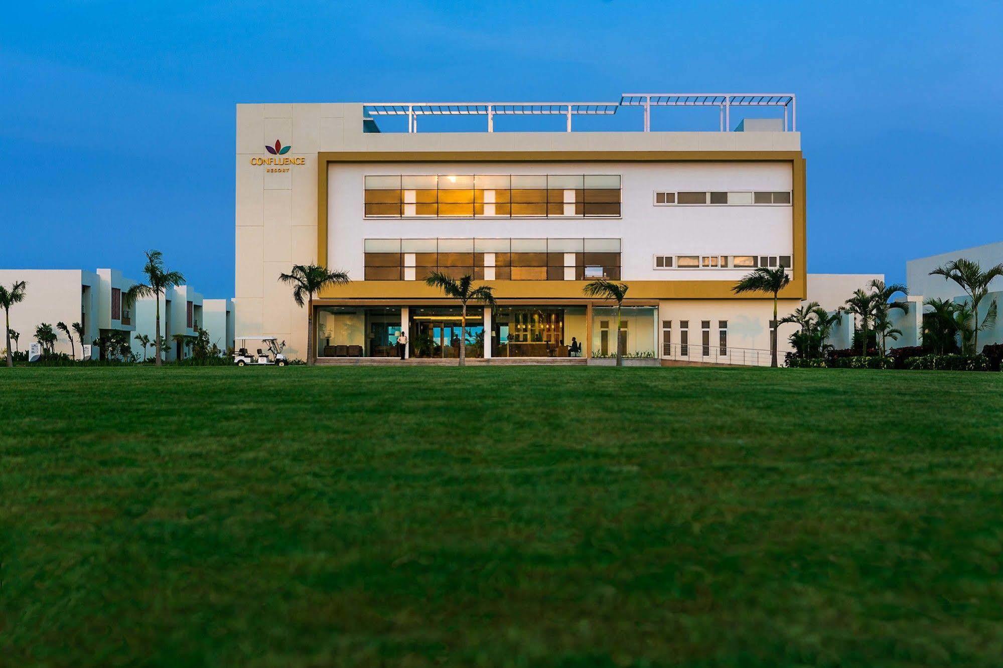 Confluence Banquets And Resort Mahabalipuram Εξωτερικό φωτογραφία
