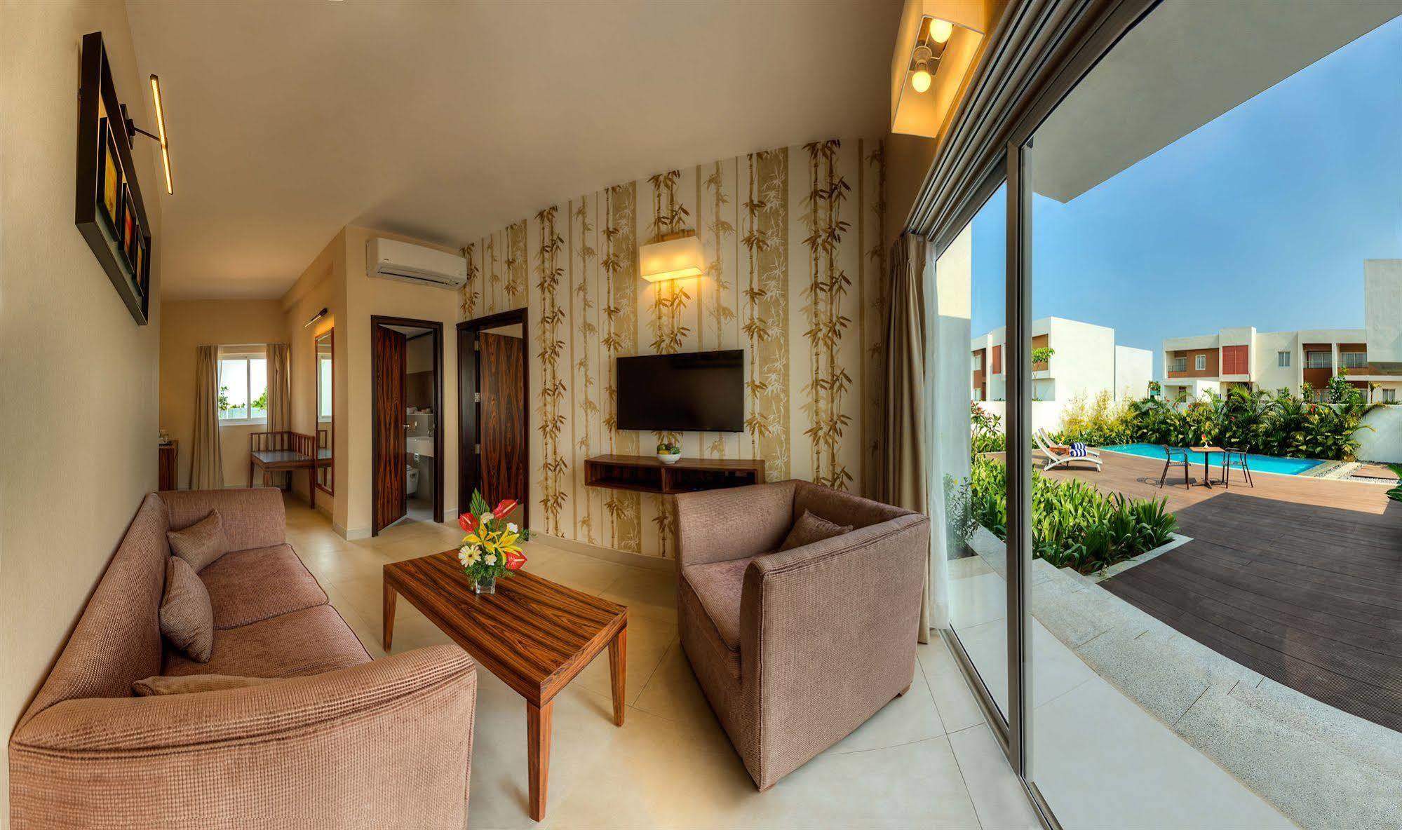 Confluence Banquets And Resort Mahabalipuram Εξωτερικό φωτογραφία