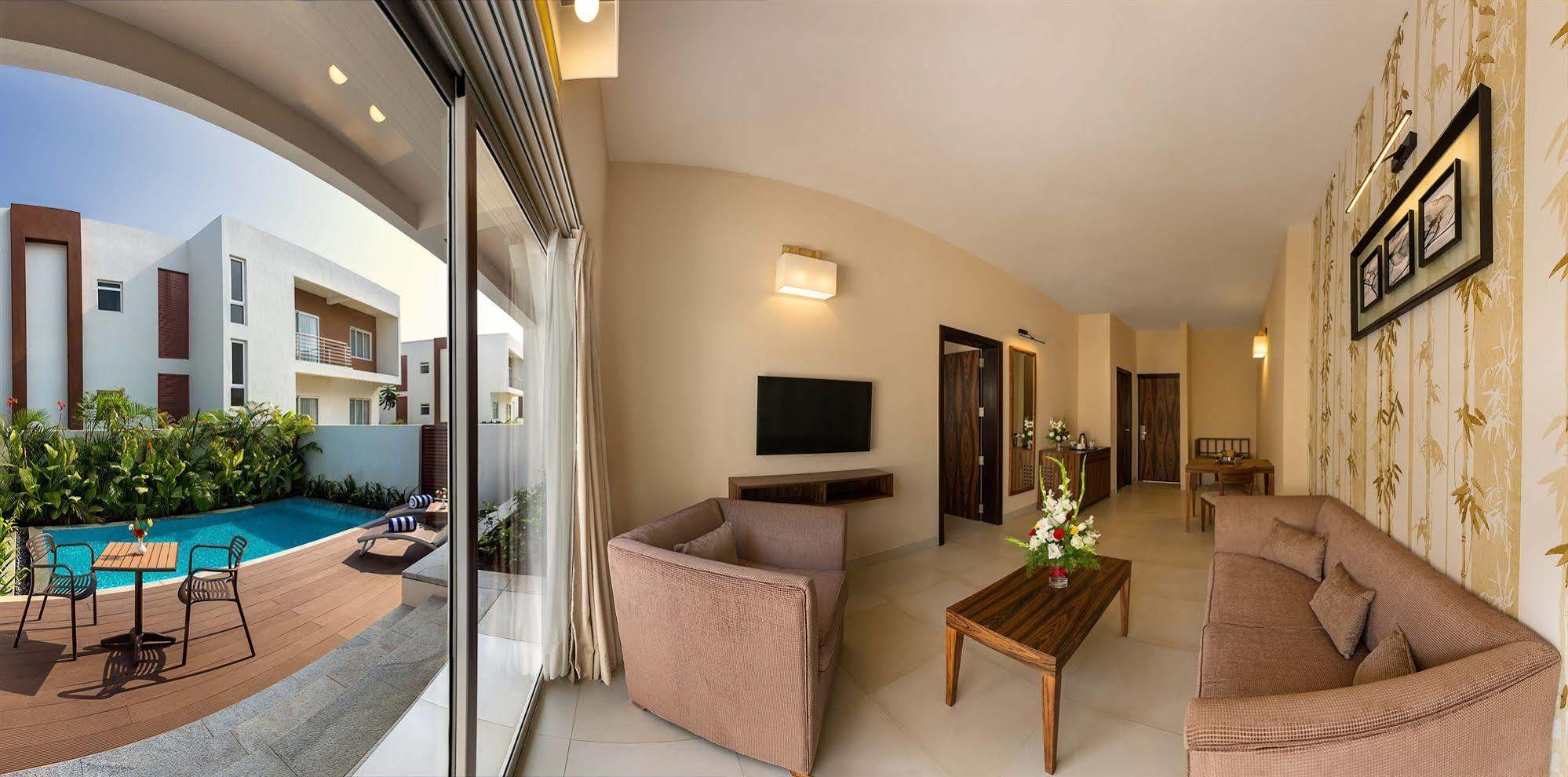 Confluence Banquets And Resort Mahabalipuram Εξωτερικό φωτογραφία